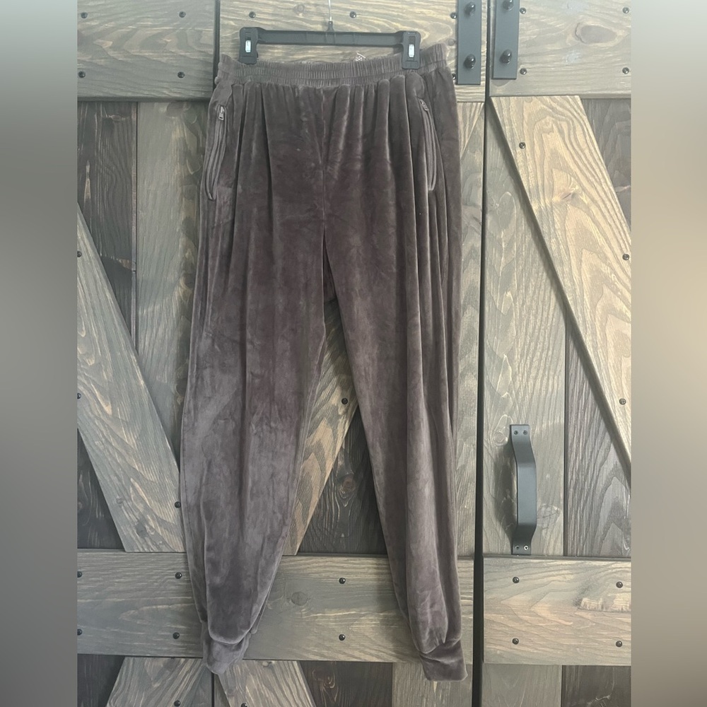 SKIMS Dark Brown Velour Joggers